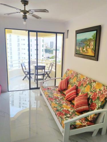 Apartamento Con Vista Al Mar-cerca Al Centro Historico-piso 9