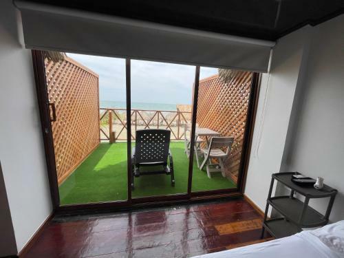 Hotel Caba�a Yalis Sas