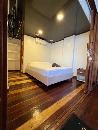 Hotel Caba�a Yalis Sas
