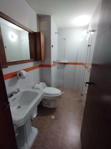 Hotel Arena Plaza Inn