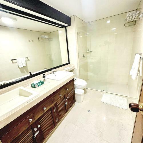 C�modo Apartaestudio En Super Ubicaci�n