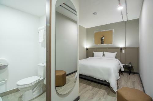 Bon 17 Hotel By Shg