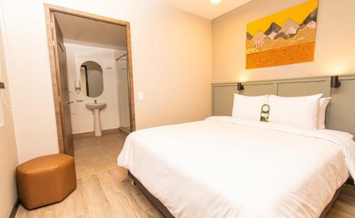 Bon 17 Hotel By Shg