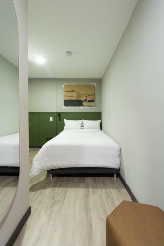 Bon 17 Hotel By Shg