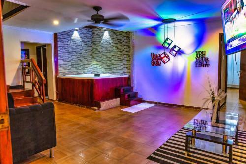 Cartagena Classics - Omega House