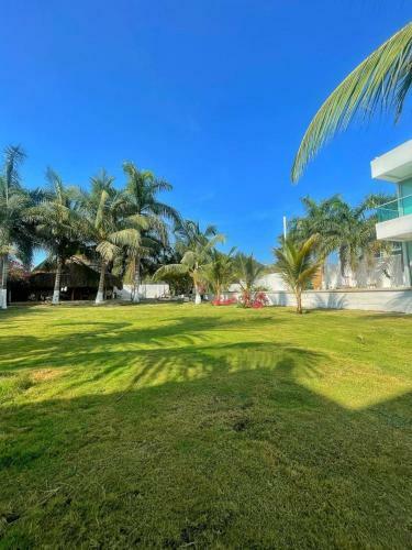 Hakuna Beach House