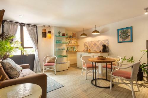 Al Alma Apart-suites