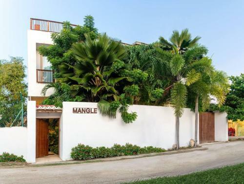 Villa Casa Mangle, Jacuzzi + Piscina Privada. 25 Mts Del Mar