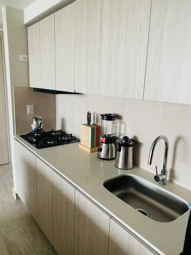 Dominique 907 Luxury Apartment