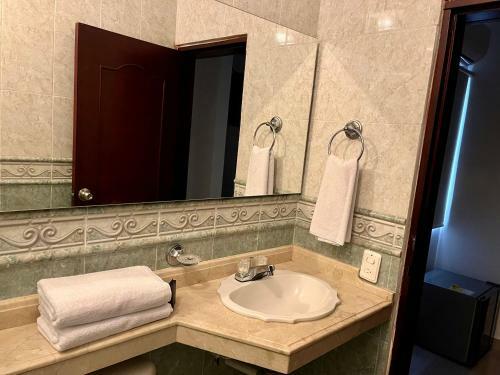 Hotel Hostal Boutique Casa Pere