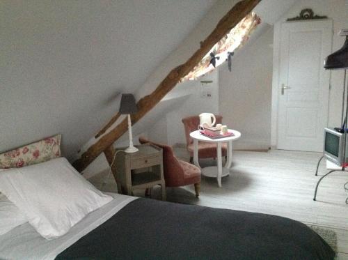 Hostal Le Saint Aubin