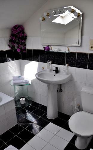 Hostal Pension Habermannova Vila