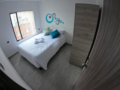 Apartamento Dotado Cerca A H�roes