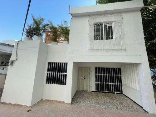 Wonderful Trinity Beach House In Crespo.