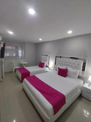 Hotel Bm-17 Cerca Al Mar Con Aire Acondicionada Y Wifi