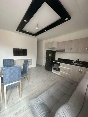Apartamento Amoblado 3 Habitaciones En Barrio La Campi�a