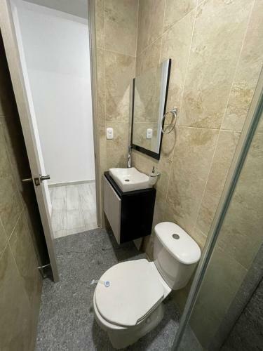 Apartamento Amoblado 3 Habitaciones En Barrio La Campi�a