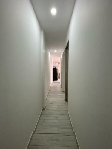 Apartamento Amoblado 3 Habitaciones En Barrio La Campi�a