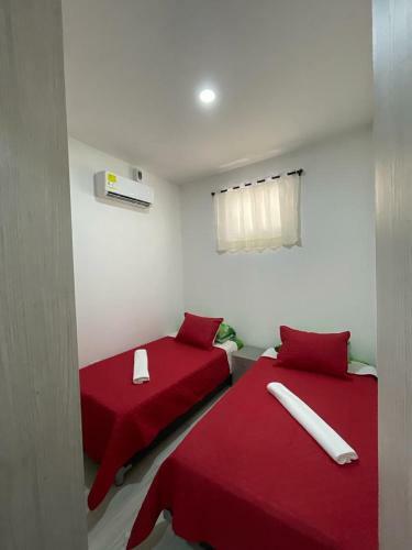 Apartamento Amoblado 3 Habitaciones En Barrio La Campi�a