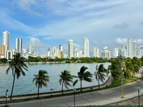 Apartamento En Laguito Ed. Cristoforo 303 Icdi