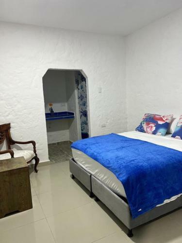 Hotel Tr Econ�mico Y C�modo Con Piscina