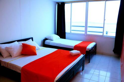 2 Bedroom Apartment 2c19 With Pool