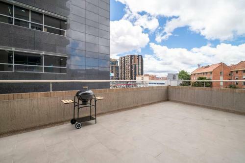Comfortable Apartment With Terrace In Central Area