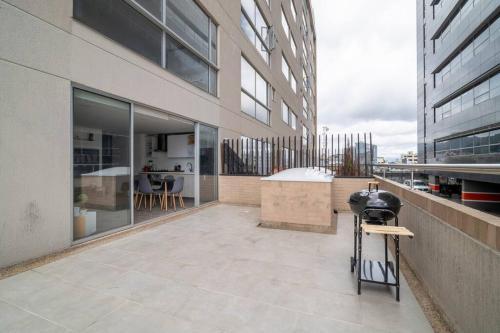 Comfortable Apartment With Terrace In Central Area