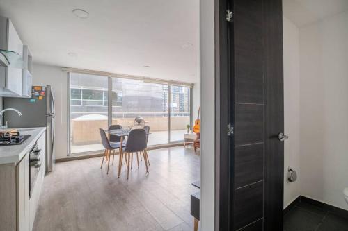 Comfortable Apartment With Terrace In Central Area