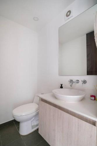 Comfortable Apartment With Terrace In Central Area
