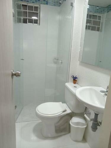 Apartamento Apto. Piscina Y Vista Ciudad 8g