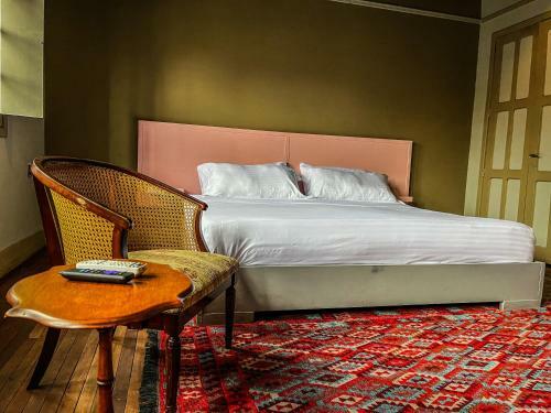 Sr Luis Hotel Boutique - Zona H�roes - Recepci�n Digital 24h