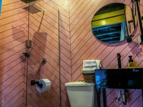 Sr Luis Hotel Boutique - Zona H�roes - Recepci�n Digital 24h