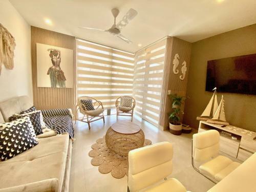 Fantastic Apartment/beach Front Luxury
