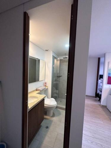 Apartamento Moderno En El Centro Con Vista A La Ciudad