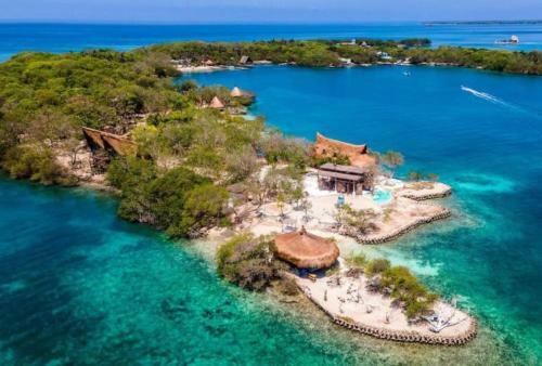Casa Cerca A El Mar Con Parqueadero