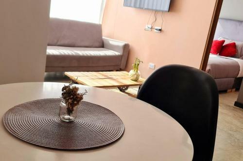 Apartamento Chic Hosty En El Piso Rojo Del Edificio De Colores