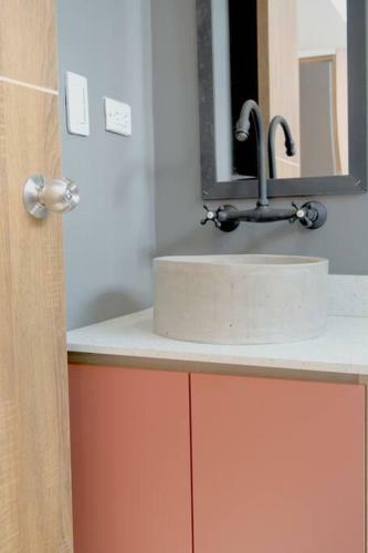 Apartamento Chic Hosty En El Piso Rojo Del Edificio De Colores