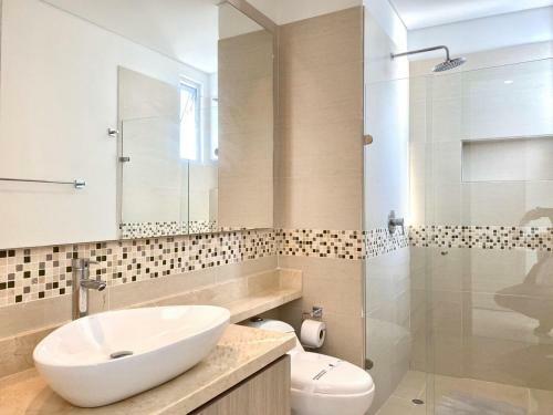 Apartamento De 3 Habitaciones Con Vista Al Mar.