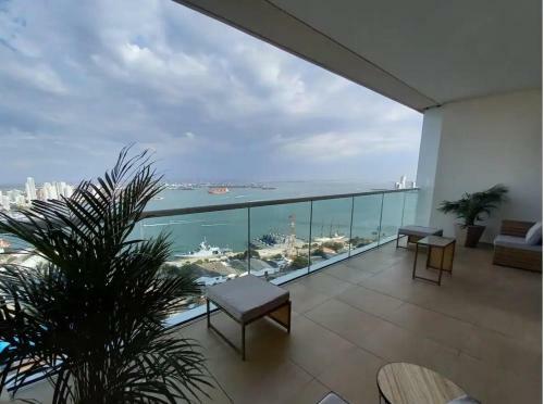 Apartasuites Edificio H2 - Vistas Al Mar & Bahia