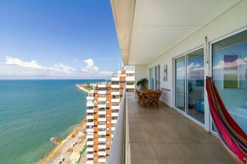 Apartasuites Edificio H2 - Vistas Al Mar & Bahia