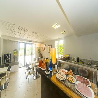 Aparthotel R�sidence De Diane � Cerise H�tels & R�sidences