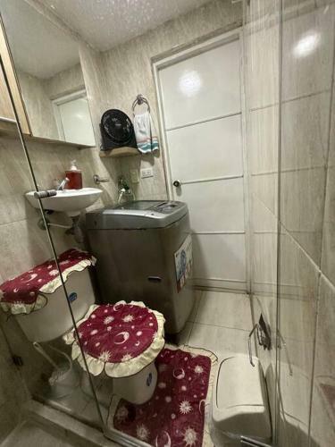 Apartamento C�modo Apto Frente Al Mar, Excelente Ubicaci�n.
