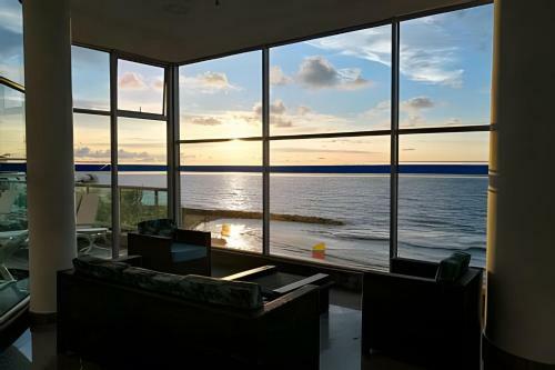 Apartamentos Con Vista Al Mar