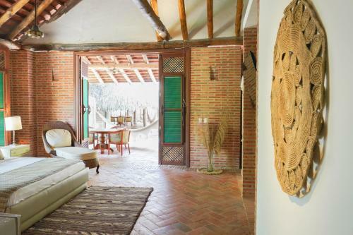 Castillete Hotel & Beach Club