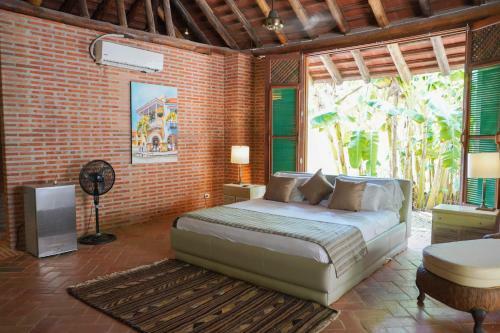 Castillete Hotel & Beach Club