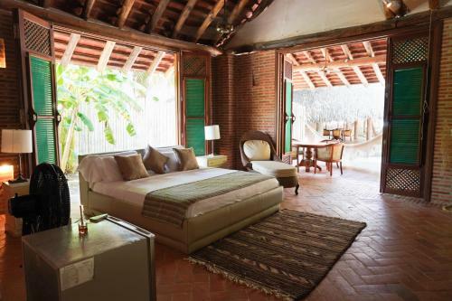 Castillete Hotel & Beach Club