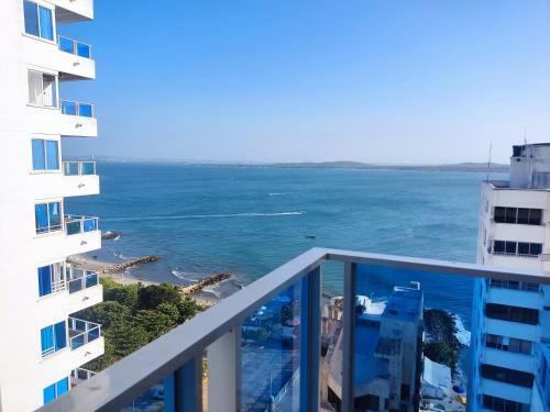Apartamento Con Balc�n Y Vista Al Mar