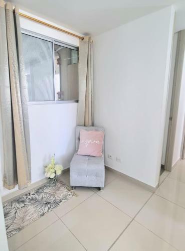 Apartamento Amplio Y Residencial Piso 9