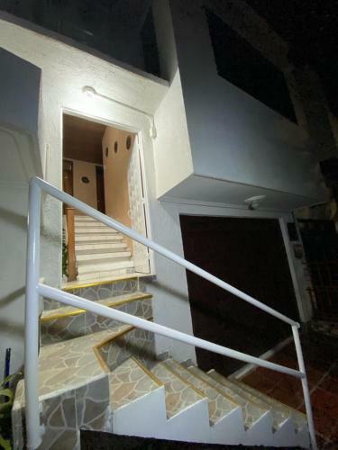 Apartamento Cerca Al Aeropuerto